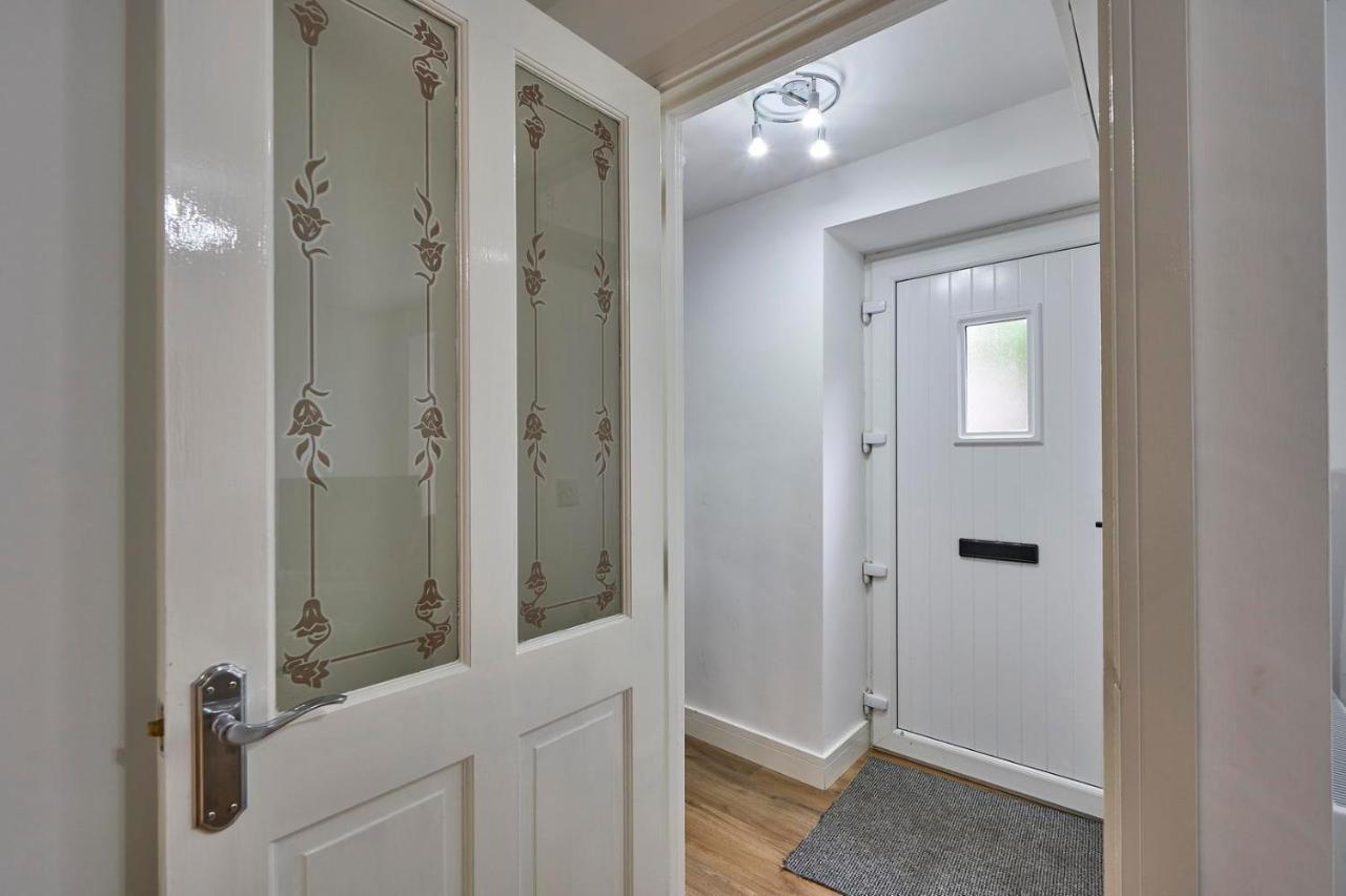 Central, Newly Refurbished Cottage In פורטאפרי מראה חיצוני תמונה
